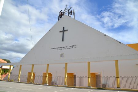 Nuestra Señora de las Nieves Parish Church